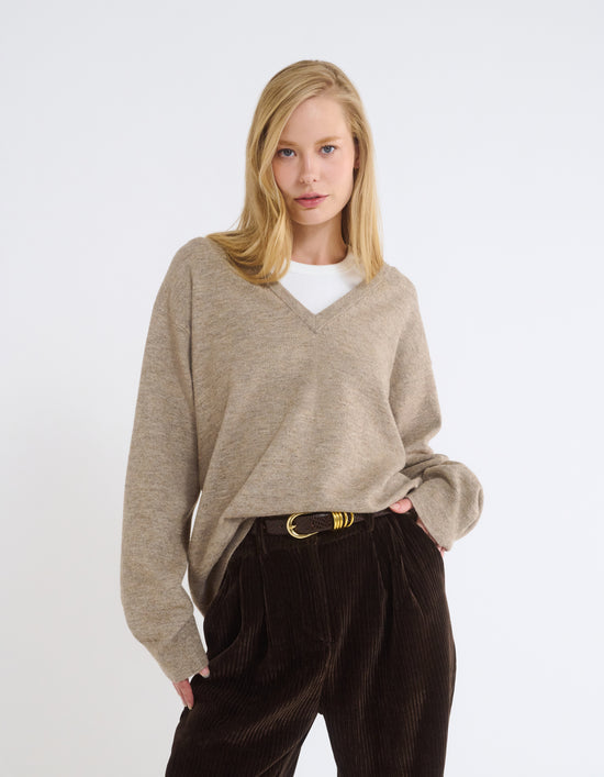 Vail V-Neck Sweater - Mocha Heather – Beach & Beverly