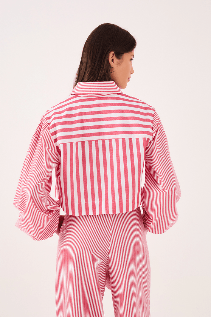 Cropped Striped Shirt - Pink