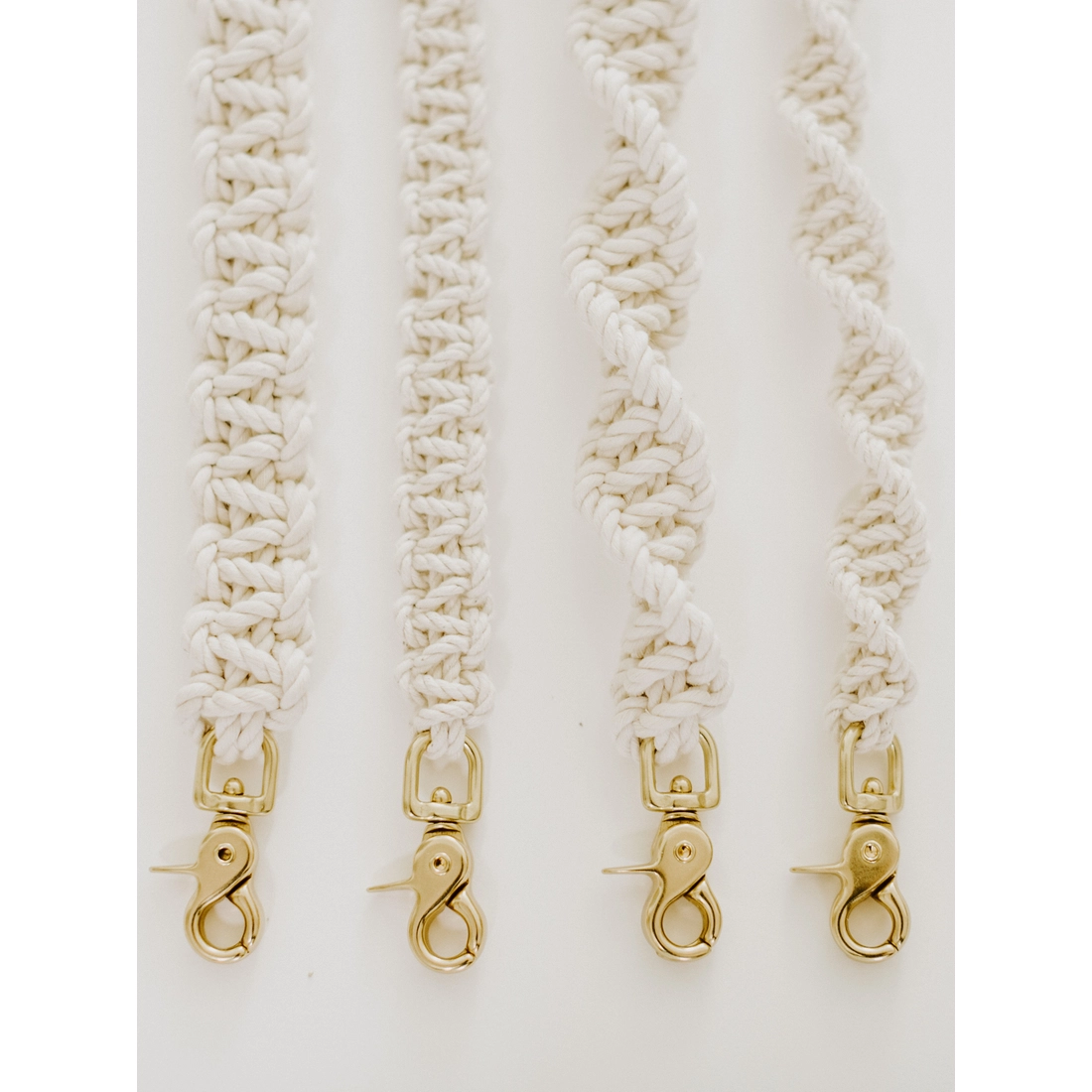 Macrame Dog Leash - Neutral Rope / Brown Leather Handle