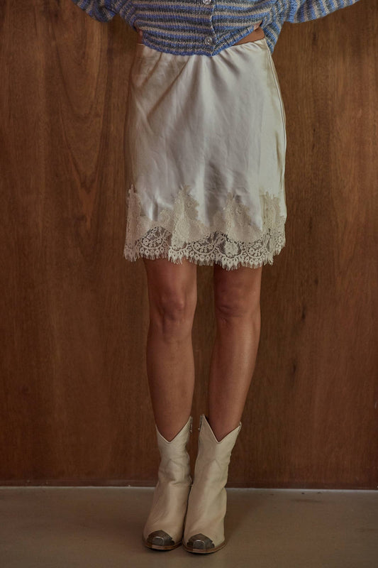 Sky Skirt - Pearl