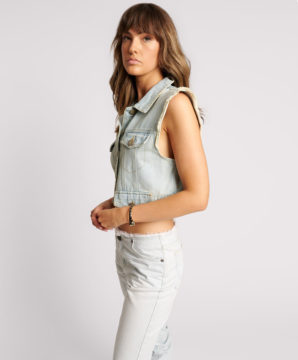 Cropped Denim Trucker Top - Skyblue