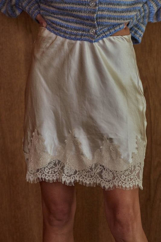 Sky Skirt - Pearl