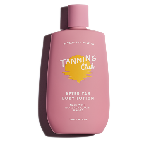 150ml pink plastic bottle of after-tan body lotion with hyaluronic acid and aloe for post-sun skin hydration.
