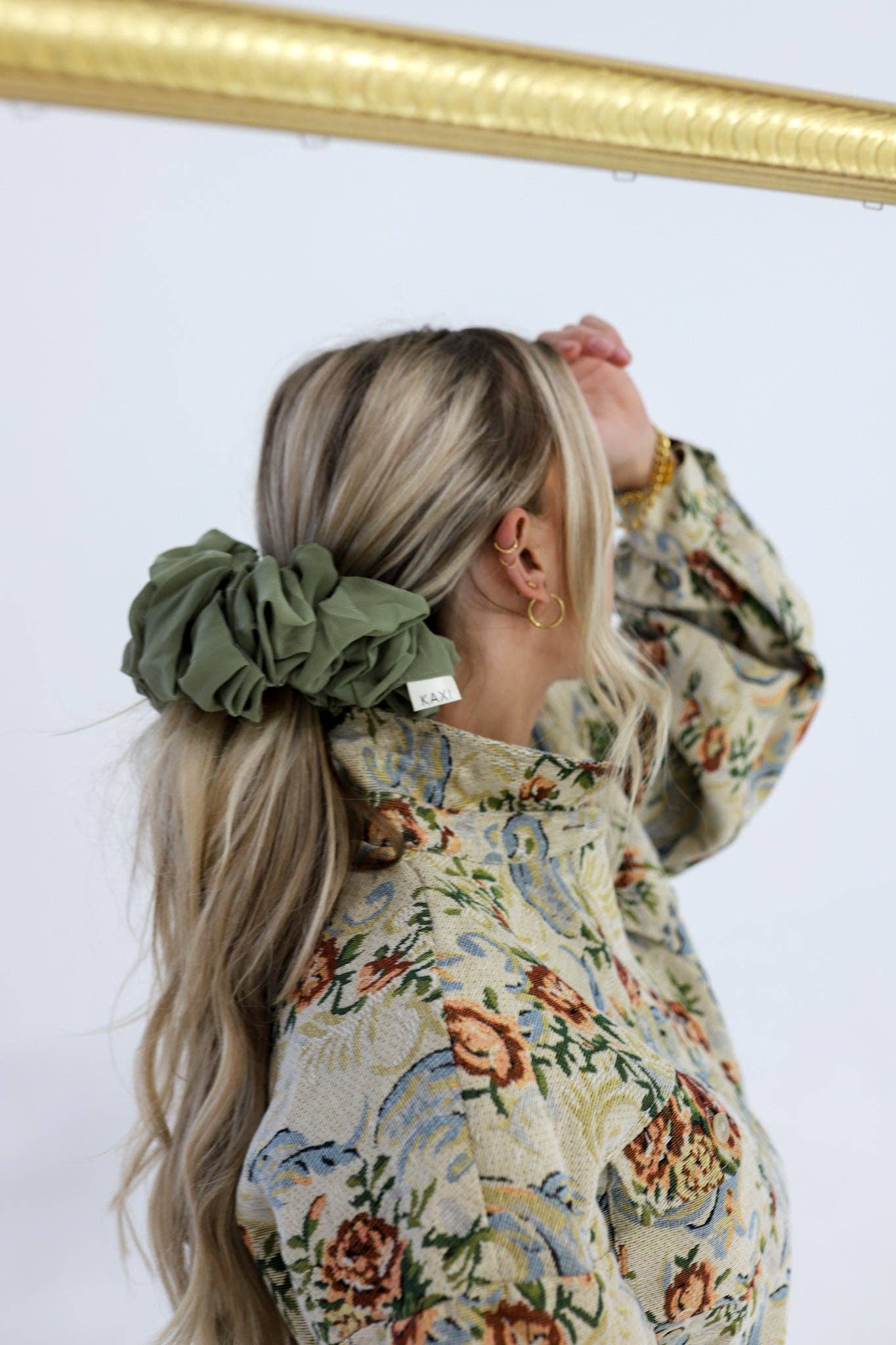 OLIVE GREEN JUMBO SCRUNCHIE