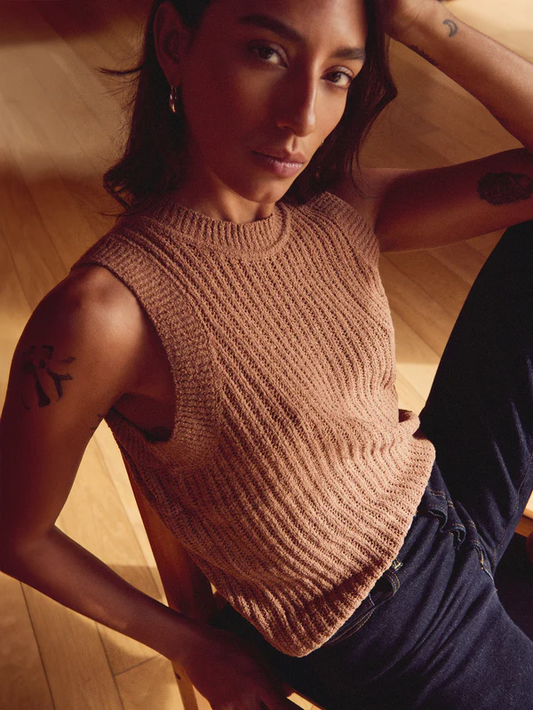 Elliana Pullover Vest - Praline