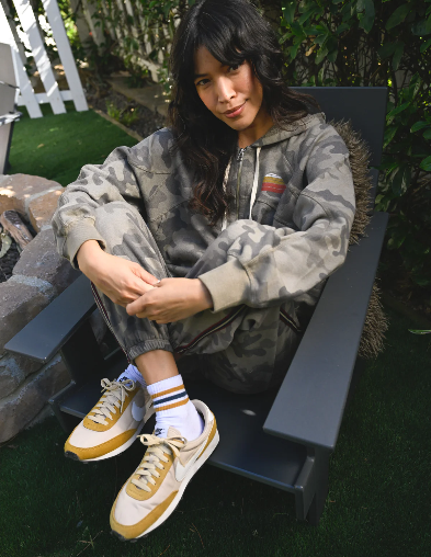Horizon Hoodie  - Golden Hour