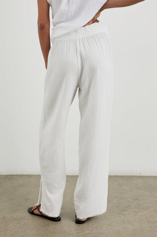 Leon Pant - White