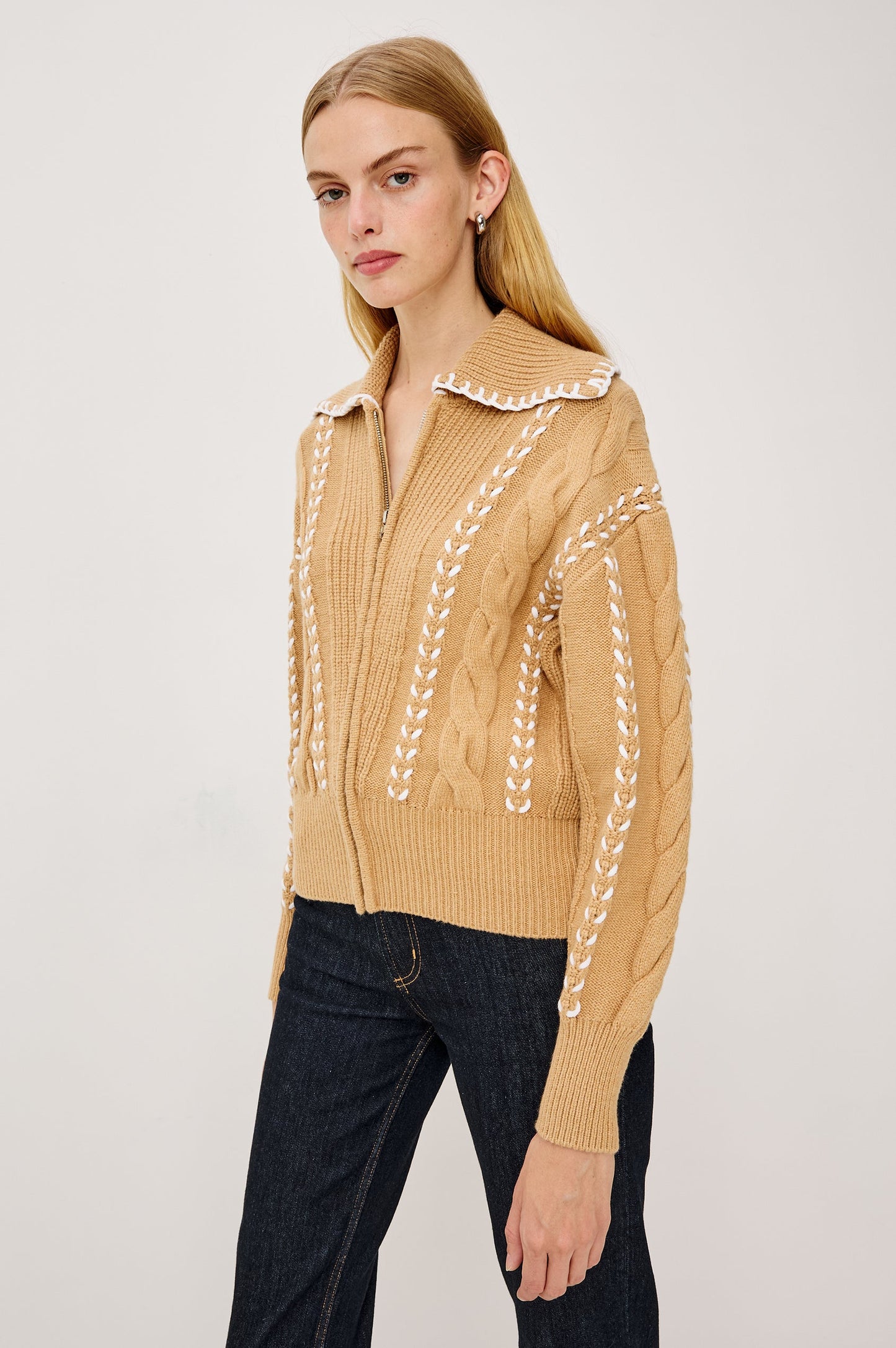 Lune Sweater - Camel Ivory Blanket Stitch