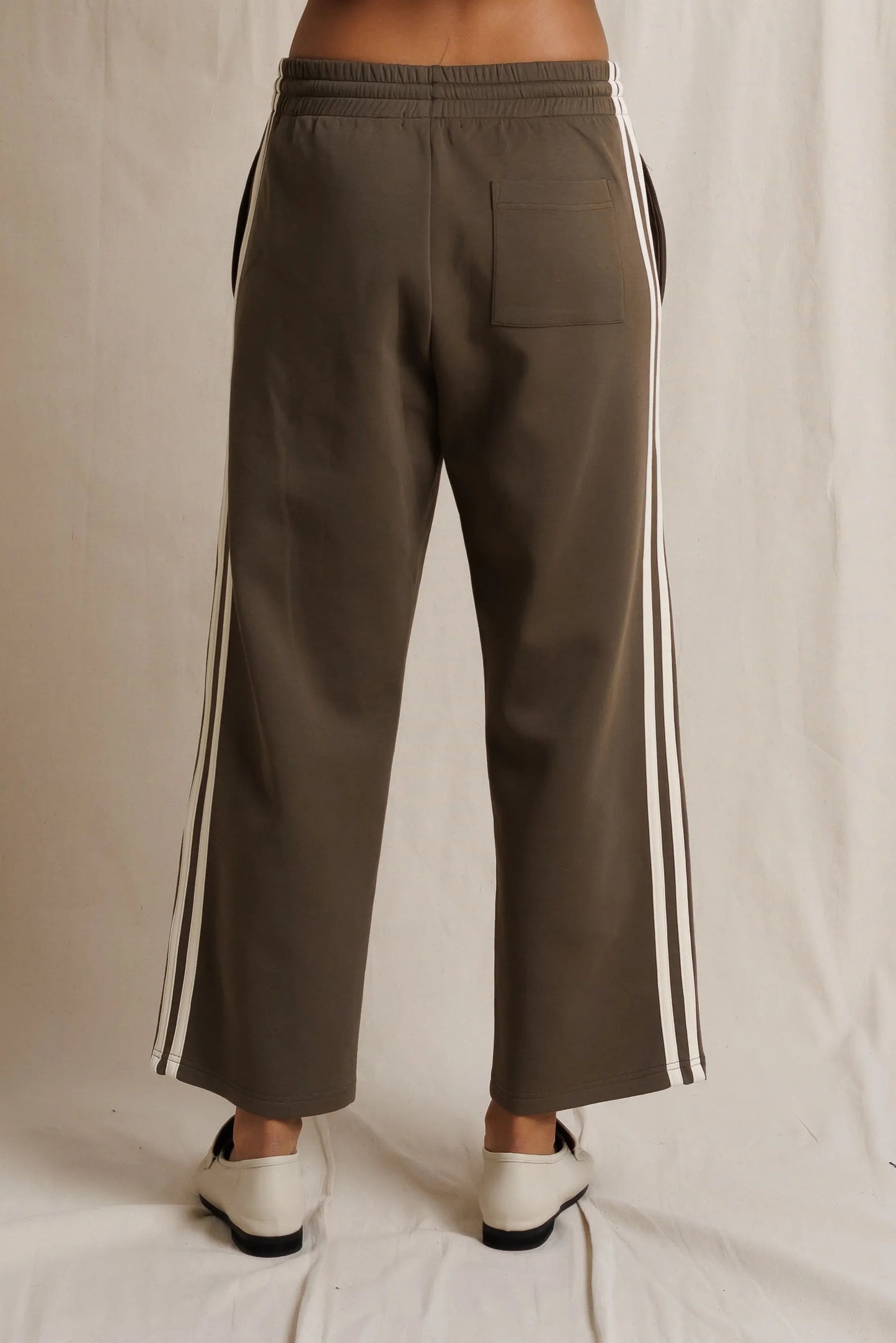 Claud Track Pant - Dark Olive